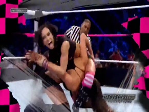 APRIL JEANETTE BROOKS NUDE/SEXY SCENE IN WWE DIVAS