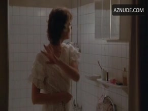 SABINE AZEMA in LIFE IS A BED OF ROSES (1983)