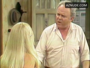 SALLY STRUTHERS in ALL IN THE FAMILY (1973)