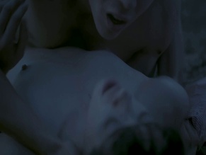 SARA BECKER NUDE/SEXY SCENE IN THE HOUSE OF THE SPIRITS