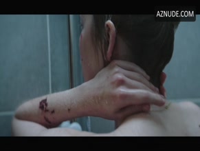 SARAH BOLGER NUDE/SEXY SCENE IN A GOOD WOMAN IS HARD TO FIND