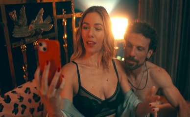 SARAH FELBERBAUM NUDE/SEXY SCENE IN REAL MEN