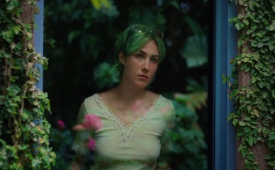 SARAH SHORT NUDE/SEXY SCENE IN CHLOROPHYLL