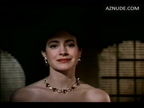 SEAN YOUNG in BLUE ICE(1992)