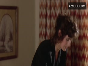 SEAN YOUNG NUDE/SEXY SCENE IN COUSINS