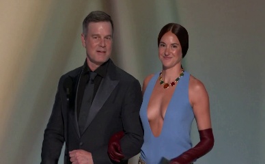 SHAILENE WOODLEY NUDE/SEXY SCENE IN THE PRIMETIME EMMY AWARDS