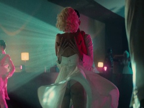 SILVIA ALONSO in SUSPICIOUS MINDS (2025)
