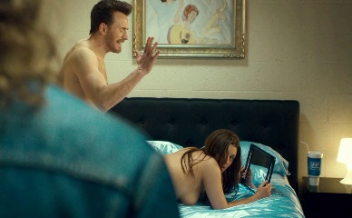 SILVIA BOND NUDE/SEXY SCENE IN HONEY DON'T!