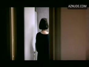 SOPHIE AUBRY in UNE NOUVELLE VIE (1993)