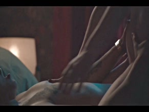 SOPHIE TURNER NUDE/SEXY SCENE IN JOAN