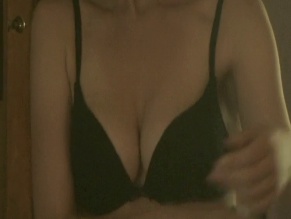 STEPHANIE THOMAS in BROKEN