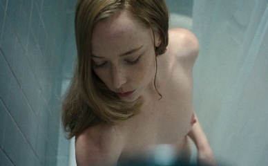 SUZANNA SON NUDE/SEXY SCENE IN MONSTERS