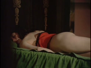 TANIA BUSSELIER in HOW TO SEDUCE A VIRGIN(1974)