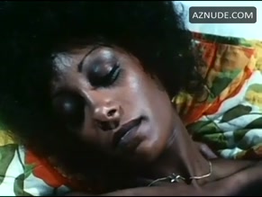 TANYA BOYD in BLACK HEAT(1975)