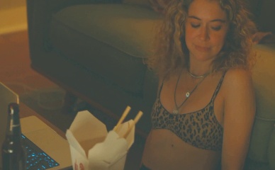 TATIANA MASLANY NUDE/SEXY SCENE IN MAXIMUM PLEASURE GUARANTEED
