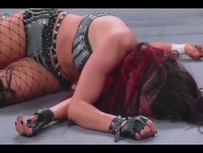 TAYLOR GRADO NUDE/SEXY SCENE IN WWE NXT