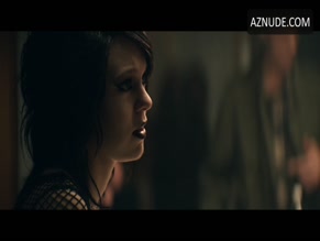 TAYLOR HICKSON NUDE/SEXY SCENE IN DEADLY CLASS