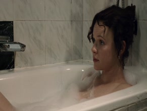 THORA BIRCH in TRAIN (2008)