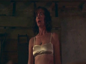 UMI MYERS in DOPE GIRLS (2025)