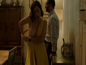 VERONICA BRAVO in MAMA DRAMA (2025)