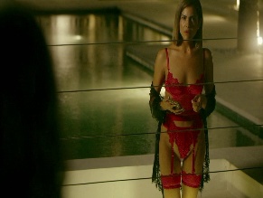 VERONICA LONG NUDE/SEXY SCENE IN INFLUENCERS