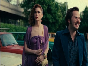 VIC MICHAELIS NUDE/SEXY SCENE IN PONIES