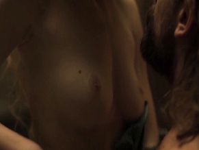 VIVIEN RUJDER in RISE OF THE RAVEN (2025)