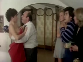 PILAR ALCON in QUE GOZADA DE DIVORCIO! (1981)