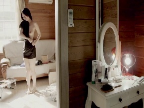 YOO BO-NA NUDE/SEXY SCENE IN VOICE: THE PHONE