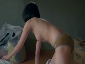 YUUMI KAWAI NUDE/SEXY SCENE IN DESERT OF NAMIBIA